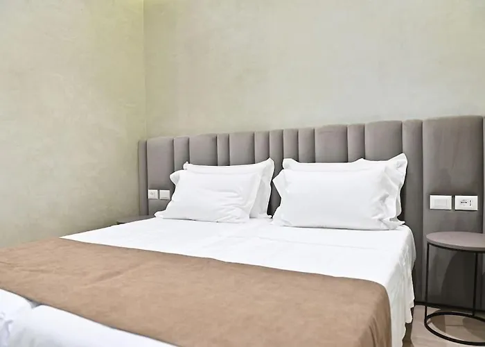 Galerias 1 Central Tirana, Self Check-in * ティラナ