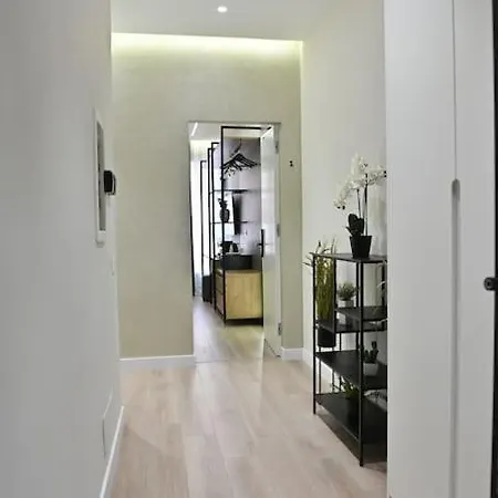 公寓 Galerias 1 Central Tirana, Self Check-in