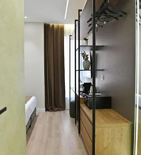 Galerias 1 Central Tirana, Self Check-in Apartment *